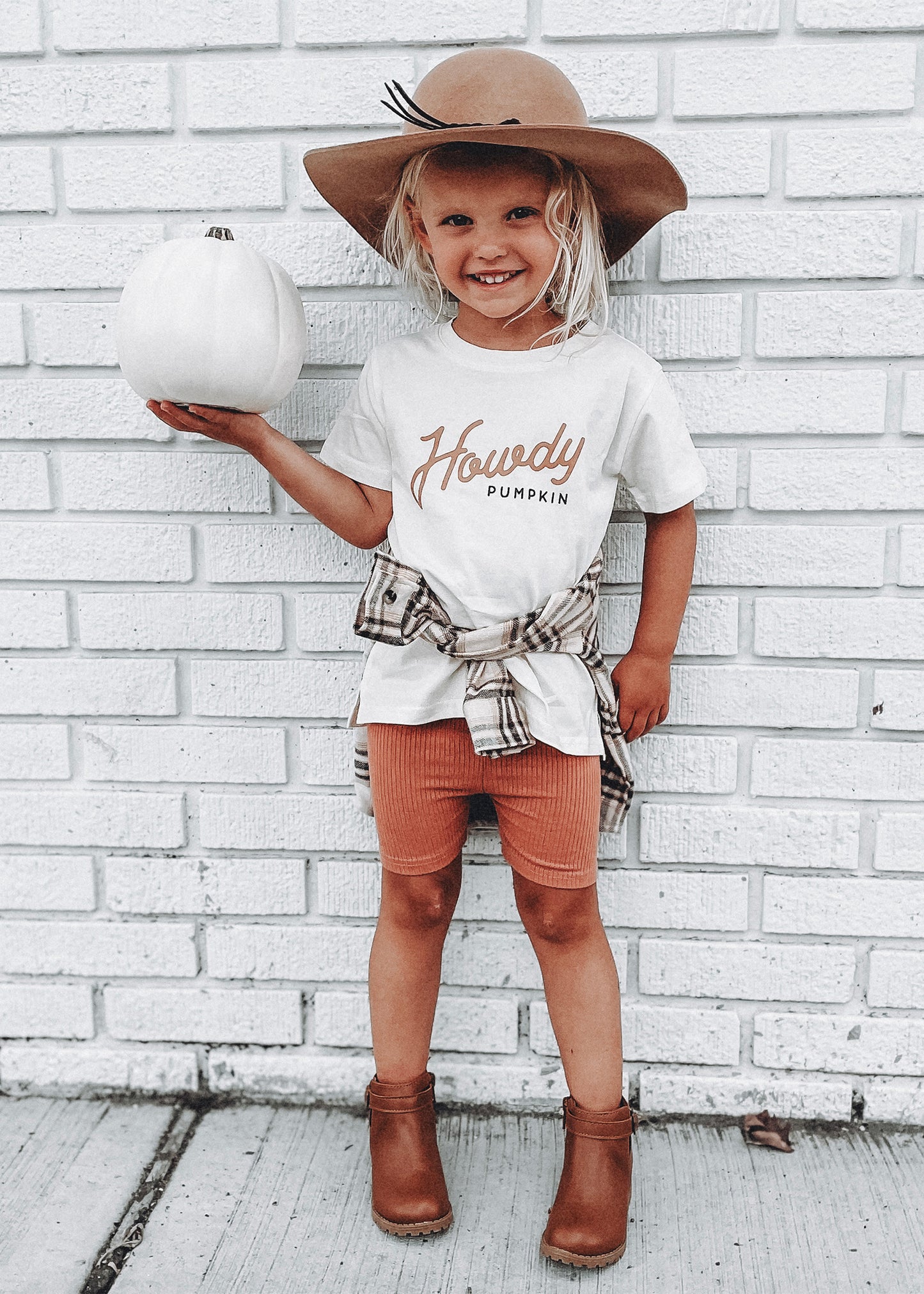 HOWDY PUMPKIN