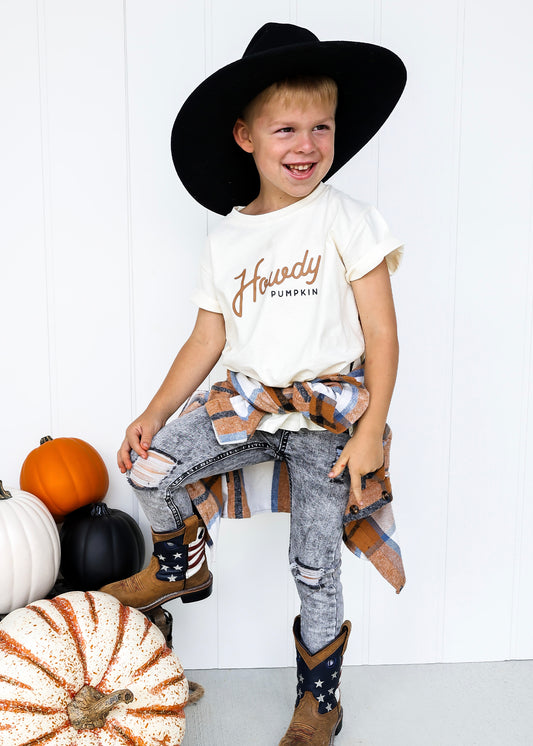 HOWDY PUMPKIN